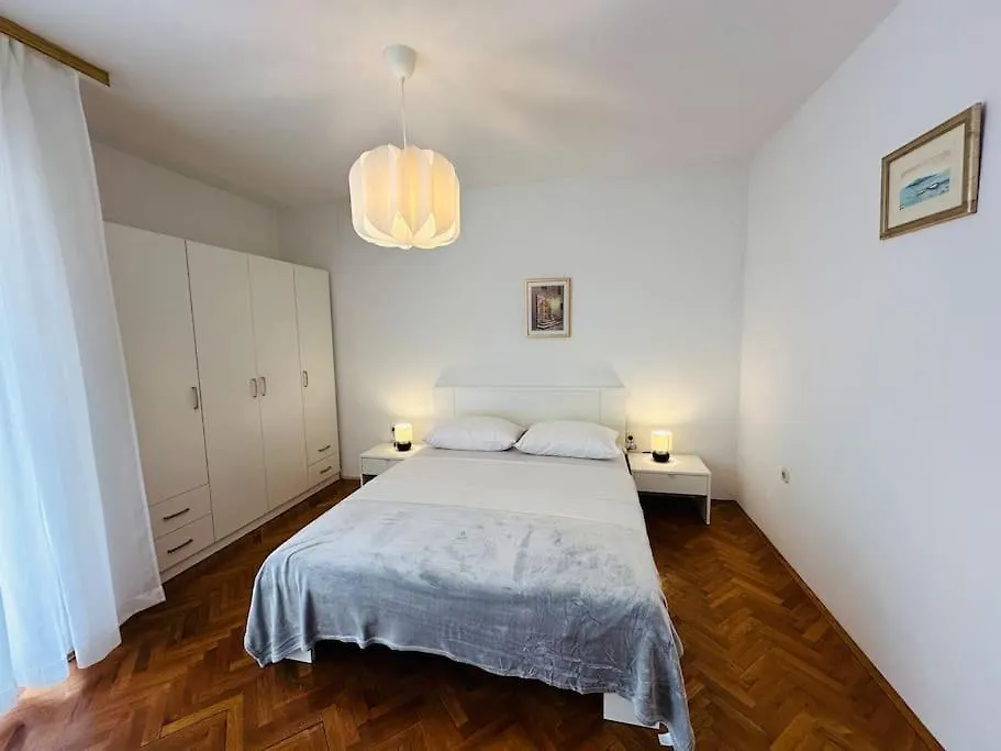 Apartment Grandi Zadar